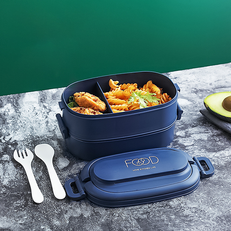 Zweiteiliger Bento mit Zubehör