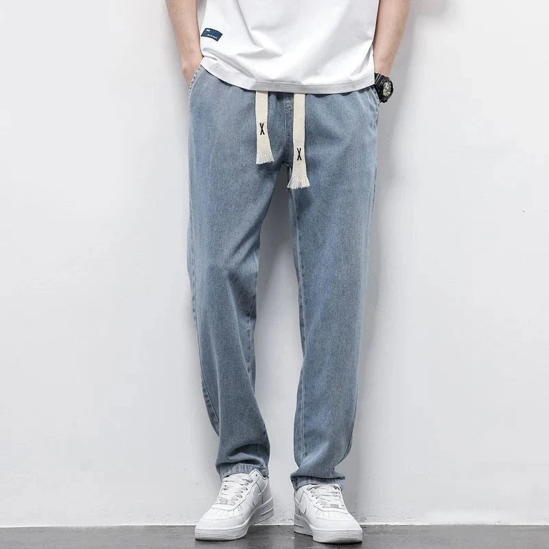 Japanische Akatsuki Jeans